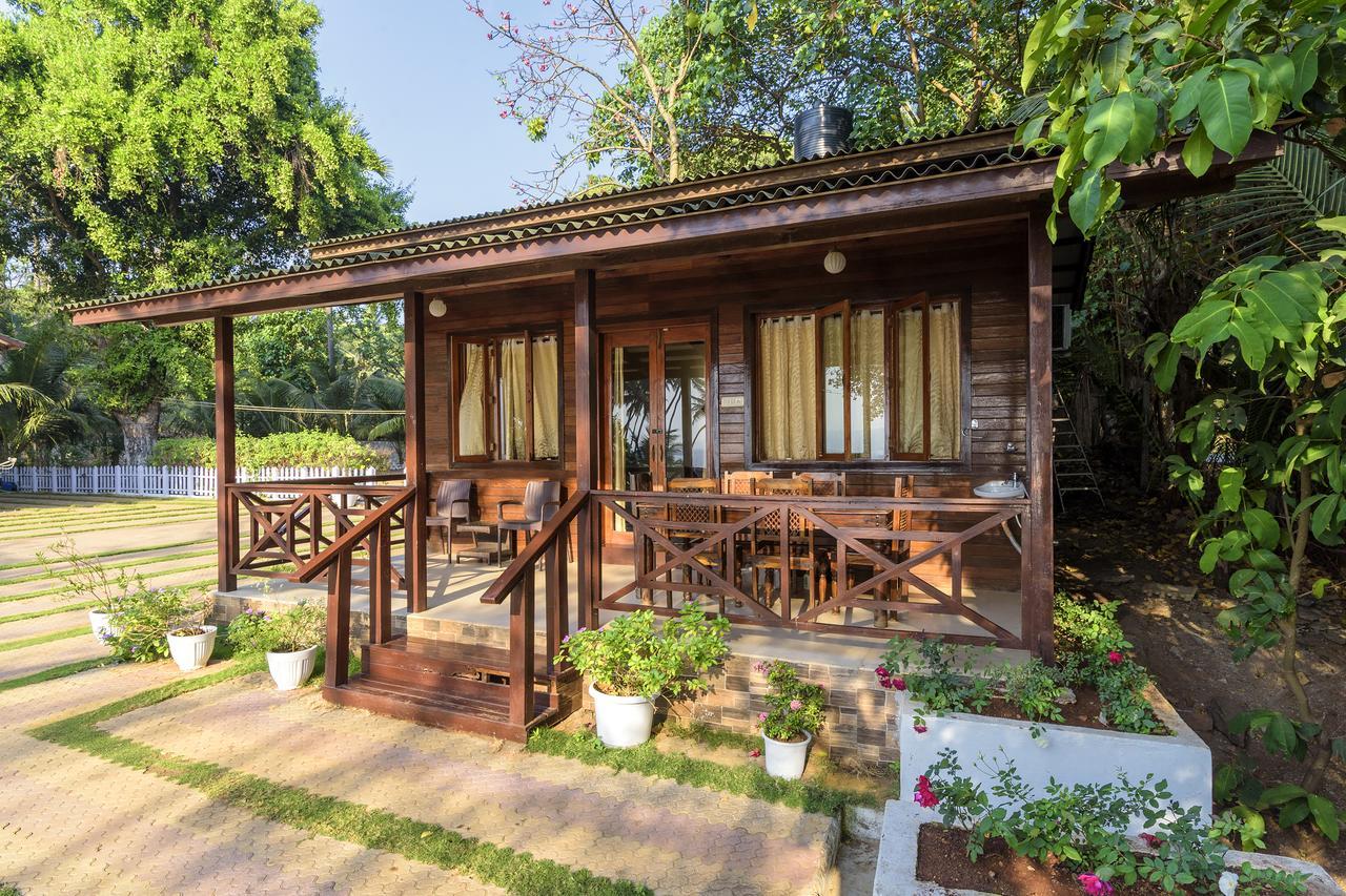 Saffronstays Little Paradise, Murud Exterior photo