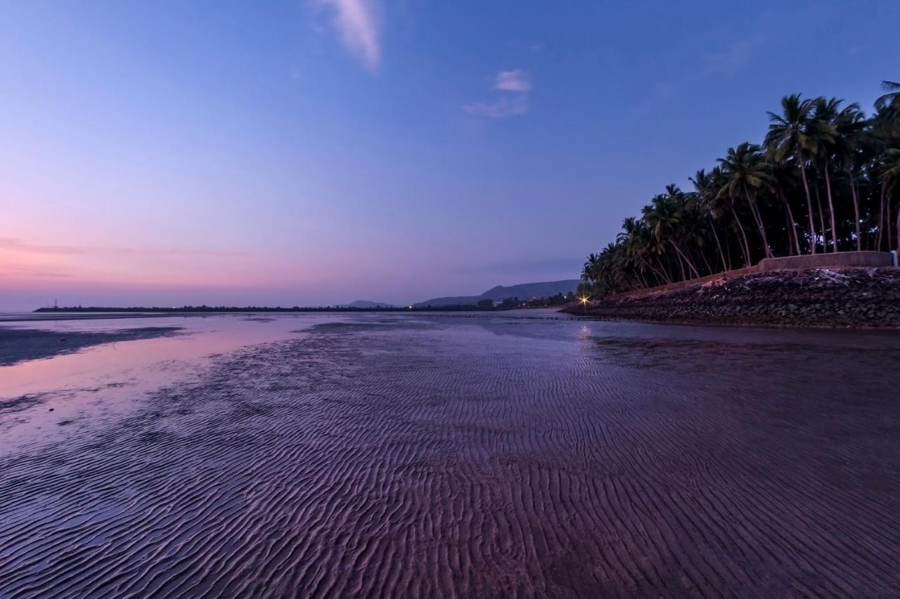 Saffronstays Little Paradise, Murud Exterior photo